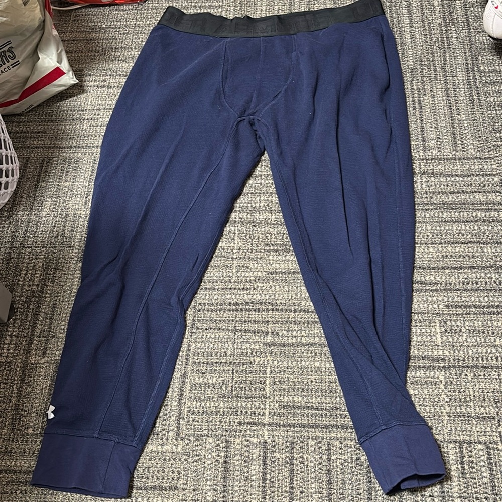 Under Armour Fitted Leggings.  Size 2XL.